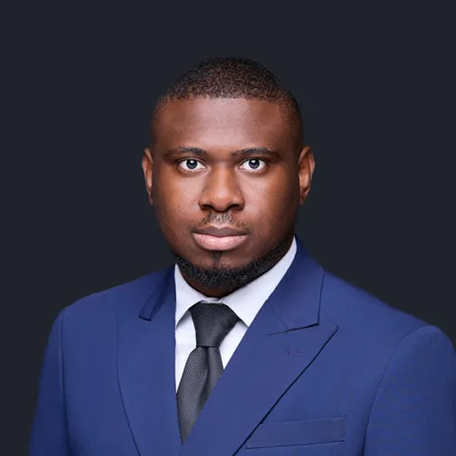 Emmanuel Oyesomi - Associate Lawyer